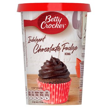 Betty crocker chocolate fudge icing – glaçage au chocolat fondant – 400g